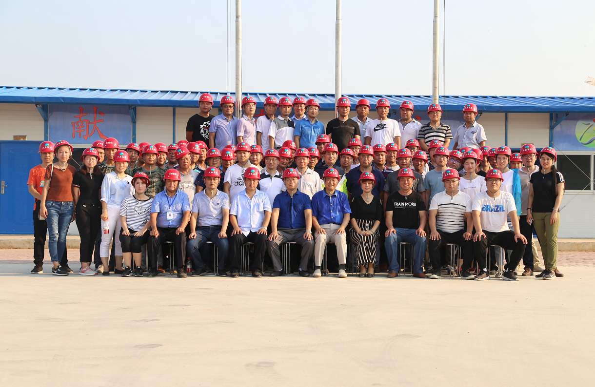 J9¼¯ÍÅÔ±¹¤µ½¸·³ÇÈ«Ãñ½¡ÉíÌåÓýÏîÄ¿¹ÛĦѧϰ£¬£¬²¢¾ÙÐÐÏû·À¼°¸ß´¦×¹ÂäÓ¦¼±ÑÝÁ·