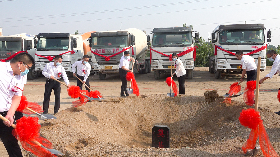 ��¹�ض���Сѧ��ڨ��ʽ