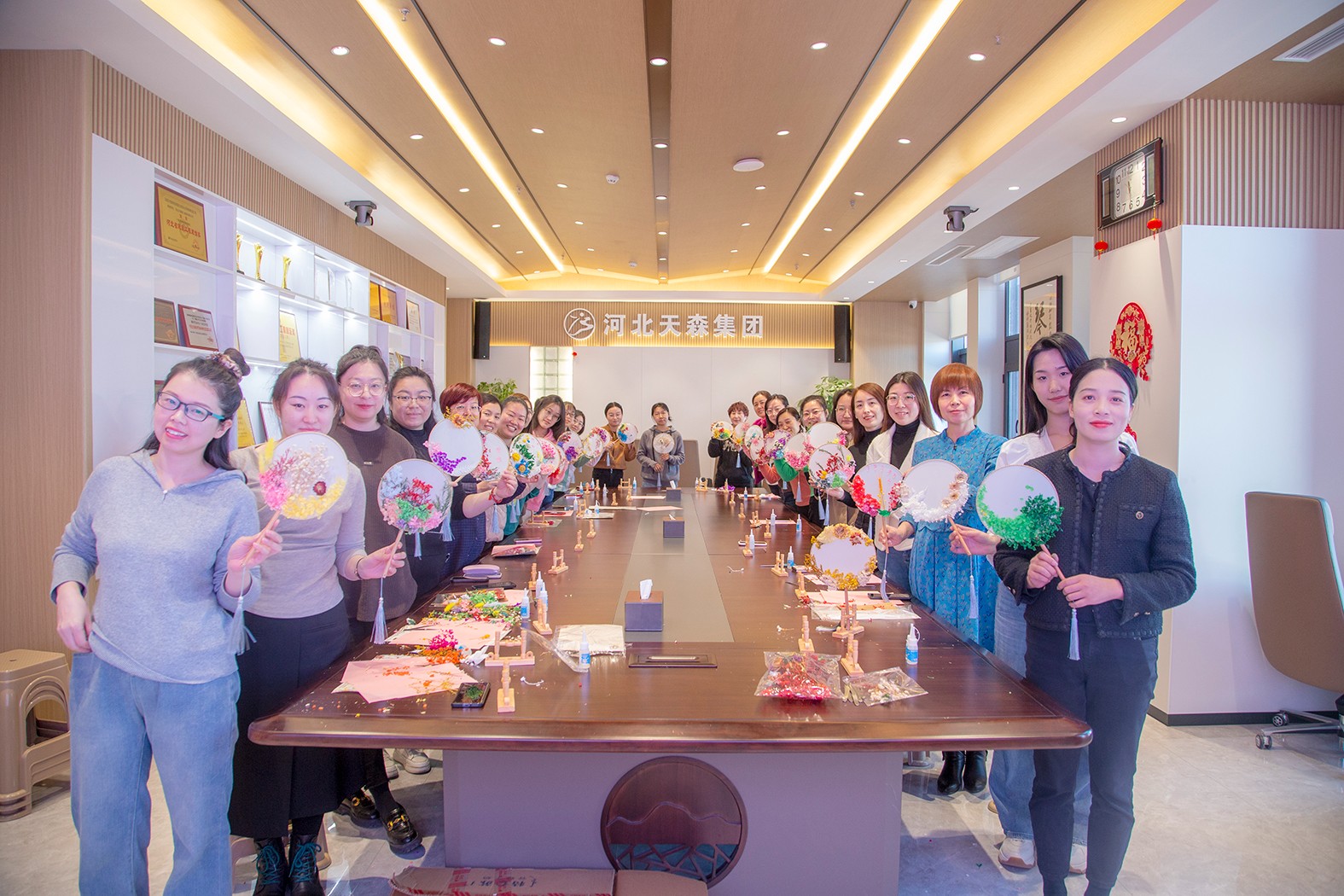 65f3f5bb0f395.jpg 17.jpg